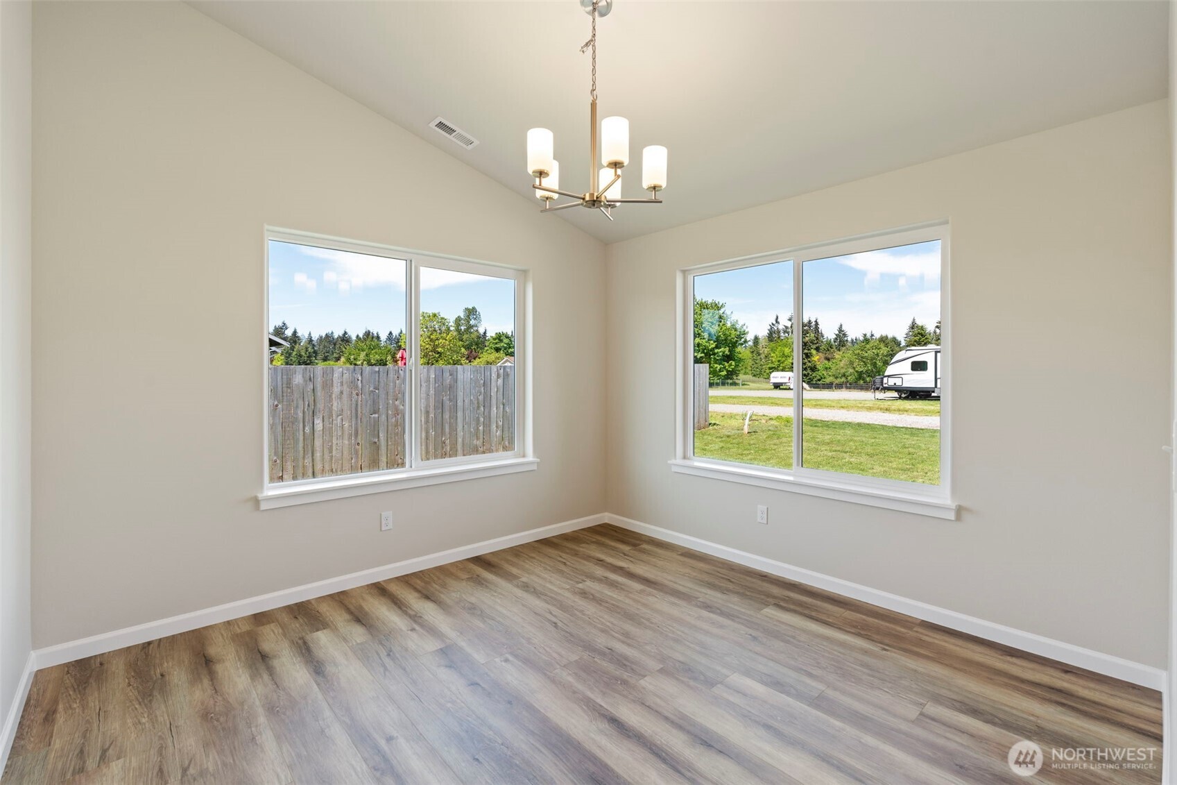 9609 179th Trail Southwest Rochester, WA 98579 - Photo 5 of 40
