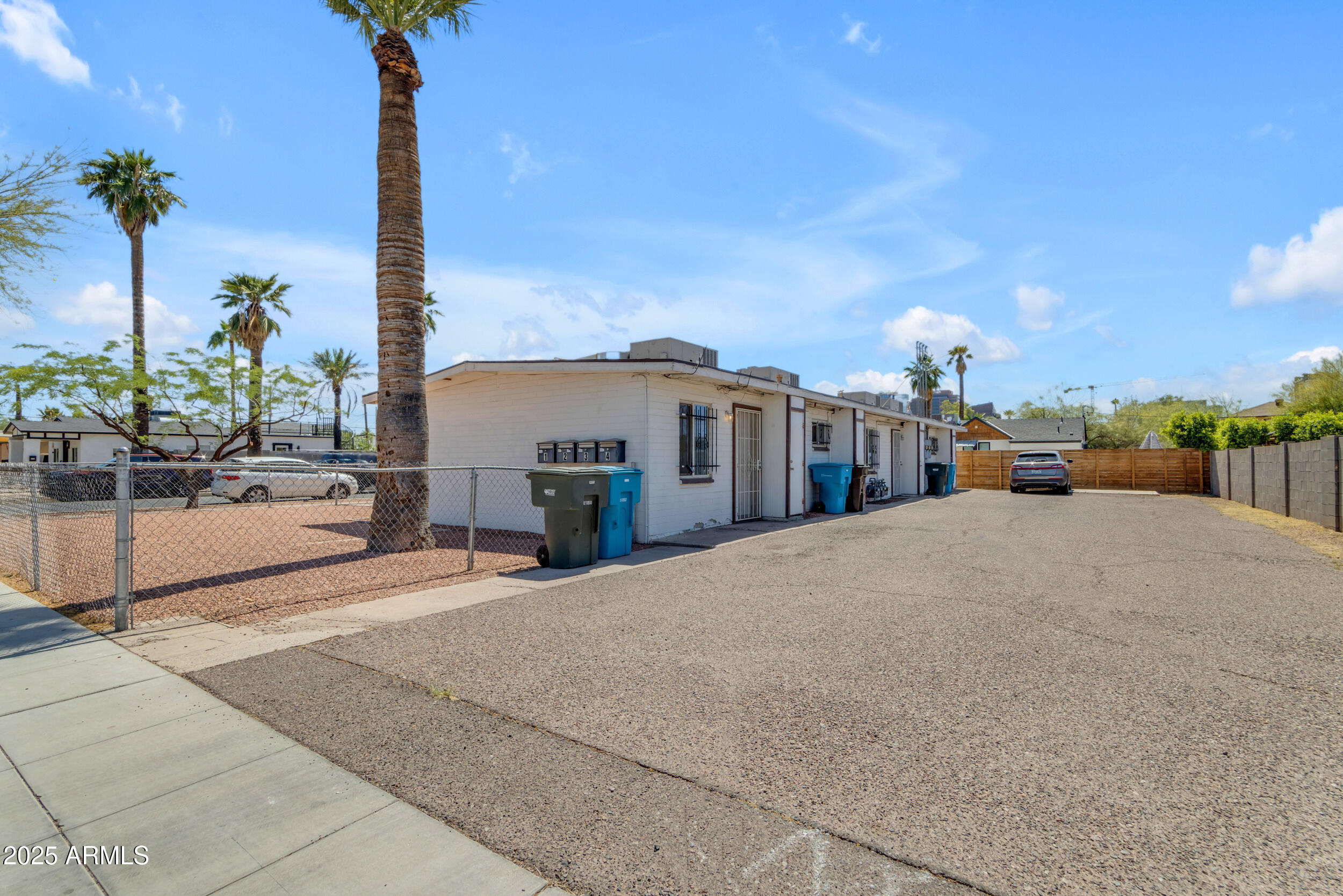 502 North 11th Street, Unit 1 Phoenix, AZ 85006 - Photo 15 of 17 21_019_a4m_sm (1)