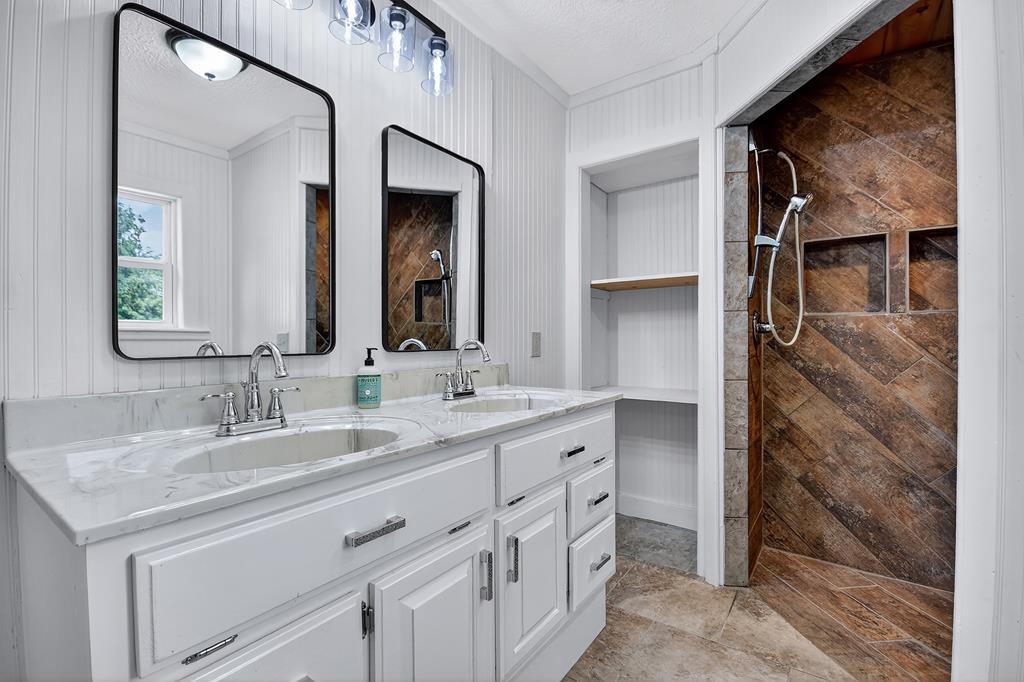 1281 Deavers Road Blairsville, GA 30512 - Photo 22 of 90 Gallery Image 22