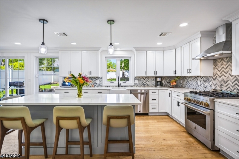 905 Harding Street Westfield, NJ 07090 - Photo 17 of 43