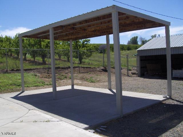 1040 Lombard Loop Road Wapato, WA 98951 - Photo 5 of 25 a view of a backyard