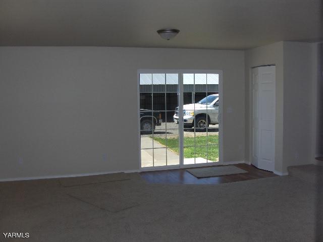 1040 Lombard Loop Road Wapato, WA 98951 - Photo 9 of 25