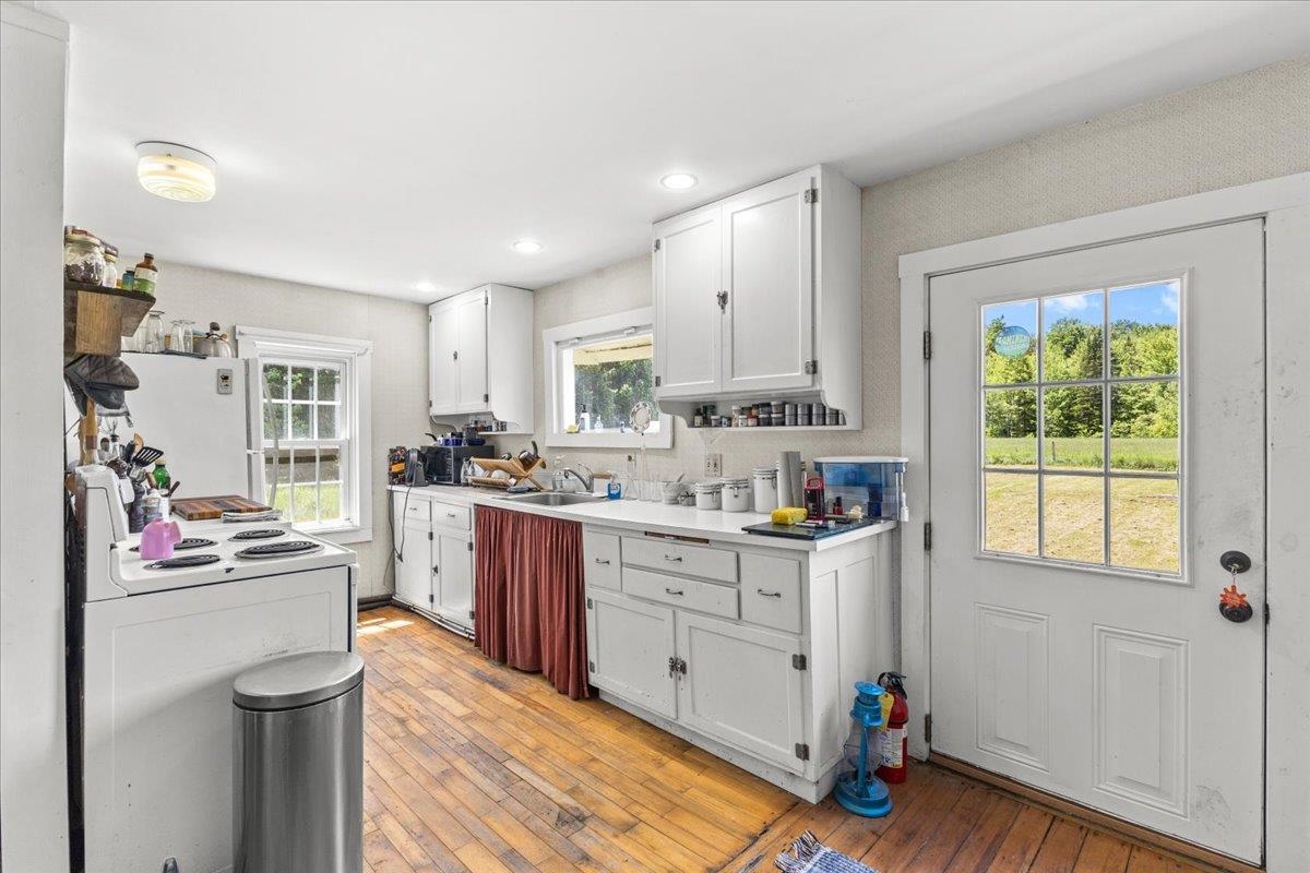 1679 Shover Road Eden, VT 05652 - Photo 6 of 40