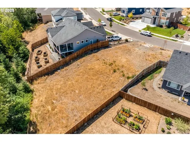 a view of a road with a outdoor space