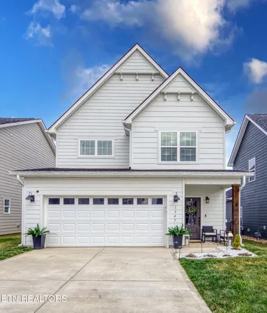 $450,000 | 1547 Spring Berry Lane, Knoxville, TN 37924