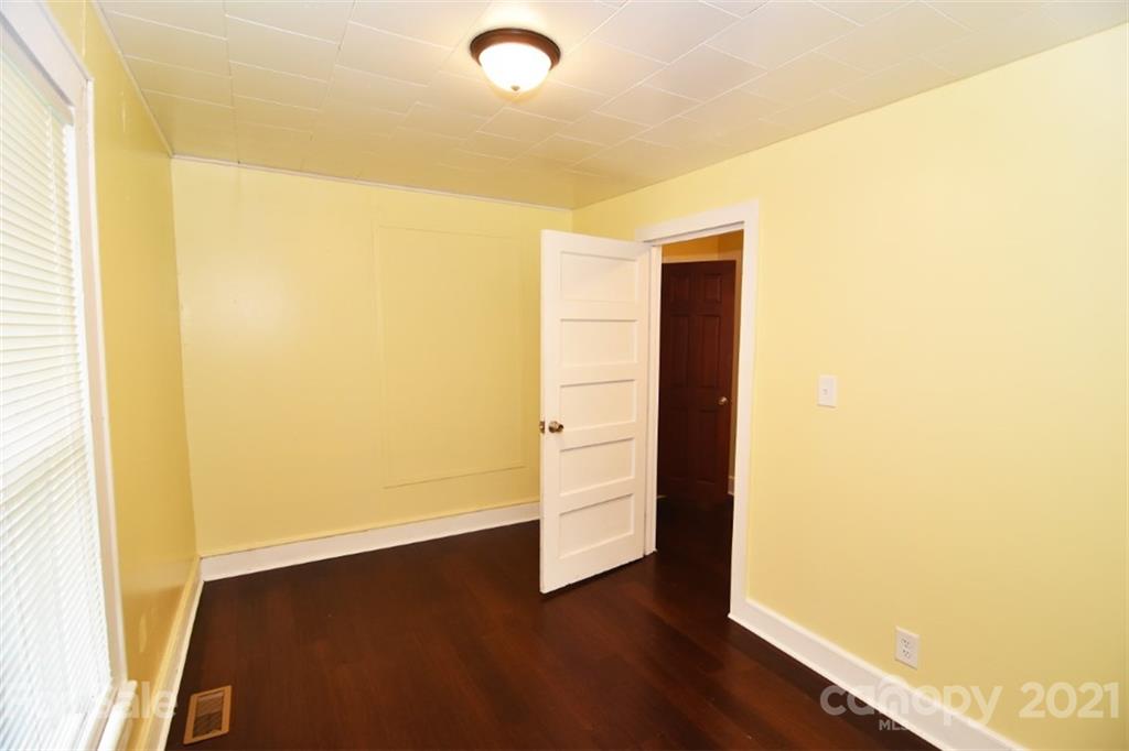 2138 Enon Road Morganton, NC 28655 - Photo 24 of 25 Gallery Image 24