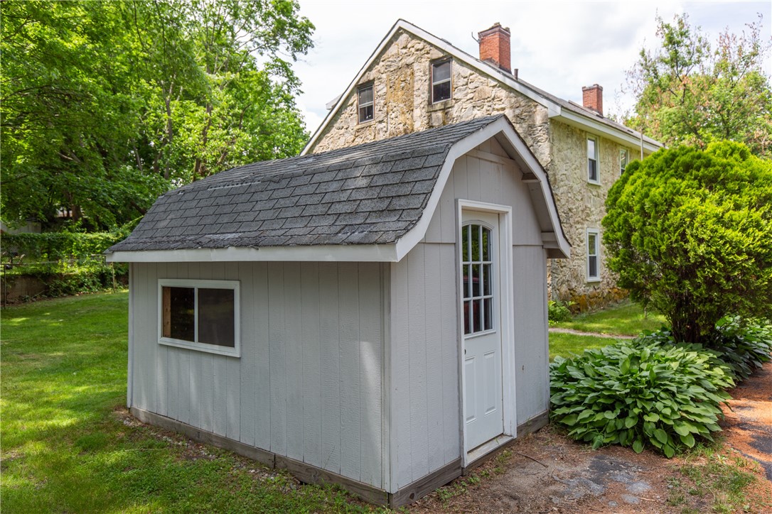 57 River Road Smithfield, RI 02917 - Photo 3 of 49