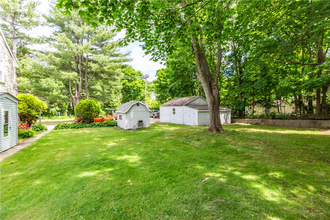 57 River Road Smithfield, RI 02917 - Photo 9 of 49