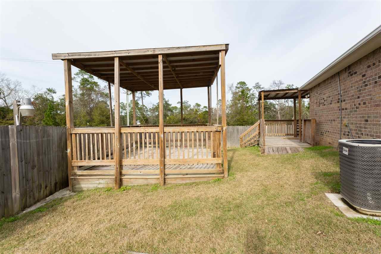 3202 Moss Point Lane Cantonment, FL 32533 - Photo 23 of 35