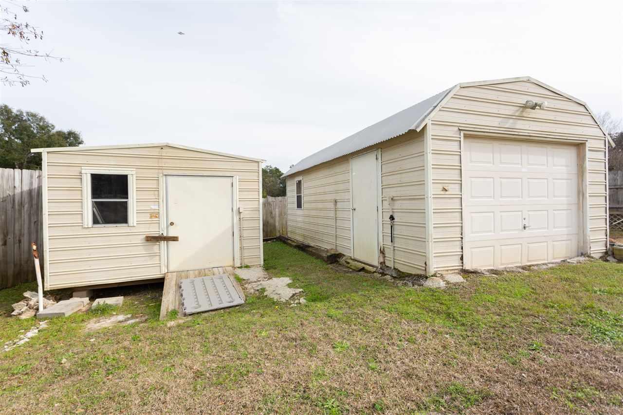 3202 Moss Point Lane Cantonment, FL 32533 - Photo 26 of 35