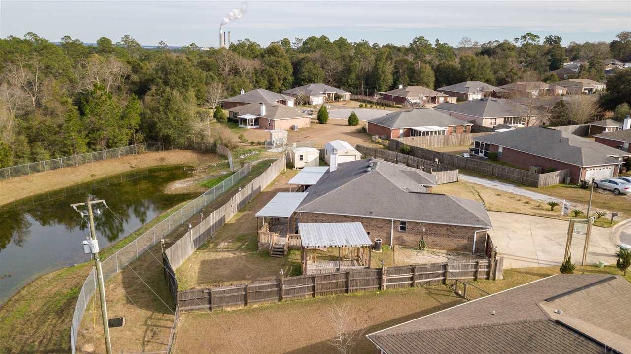 3202 Moss Point Lane Cantonment, FL 32533 - Photo 31 of 35