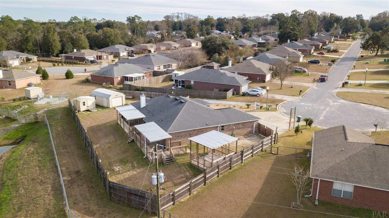 3202 Moss Point Lane Cantonment, FL 32533 - Photo 32 of 35