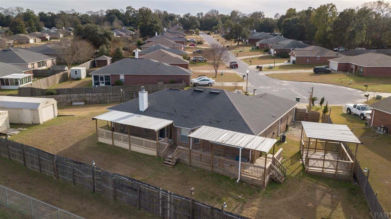 3202 Moss Point Lane Cantonment, FL 32533 - Photo 33 of 35