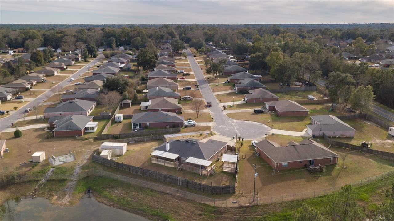 3202 Moss Point Lane Cantonment, FL 32533 - Photo 34 of 35