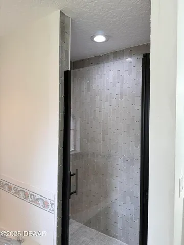 $2,500 | 3727 Sunrise Oaks Drive, Port Orange, FL 32129