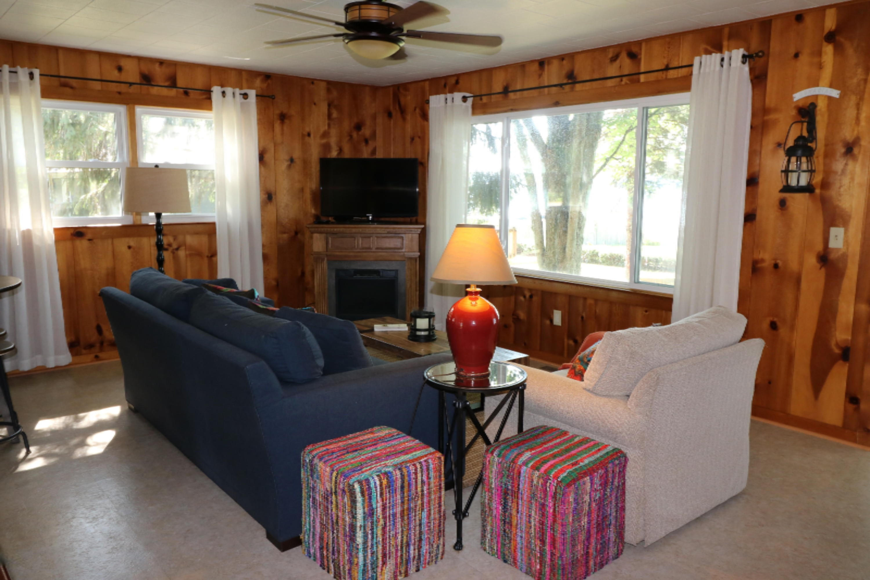 31317 County Line Road Dowagiac, MI 49047 - Photo 4 of 26 IMG_0610