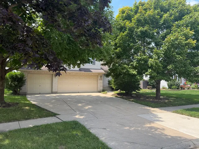 $387,500 | 1715 Pembrook Court, Plainfield, IL 60586