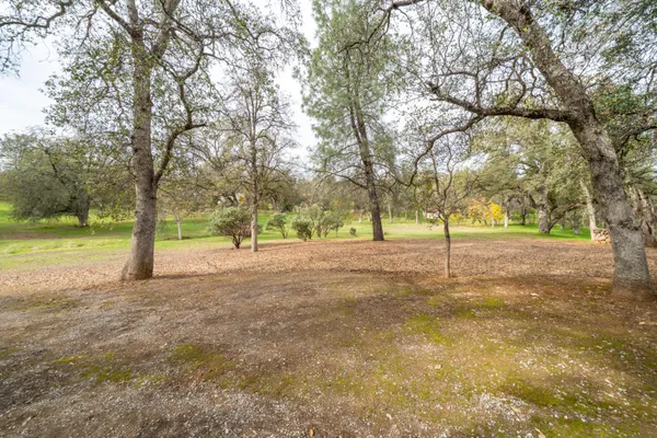 $1,900,000 | 15900 El Camino Robles Road, Redding, CA 96001
