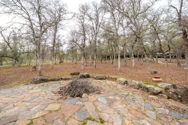 $1,900,000 | 15900 El Camino Robles Road, Redding, CA 96001