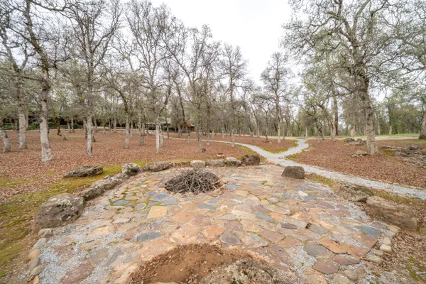 $1,900,000 | 15900 El Camino Robles Road, Redding, CA 96001