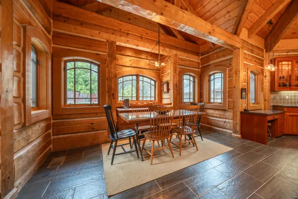 $1,900,000 | 15900 El Camino Robles Road, Redding, CA 96001