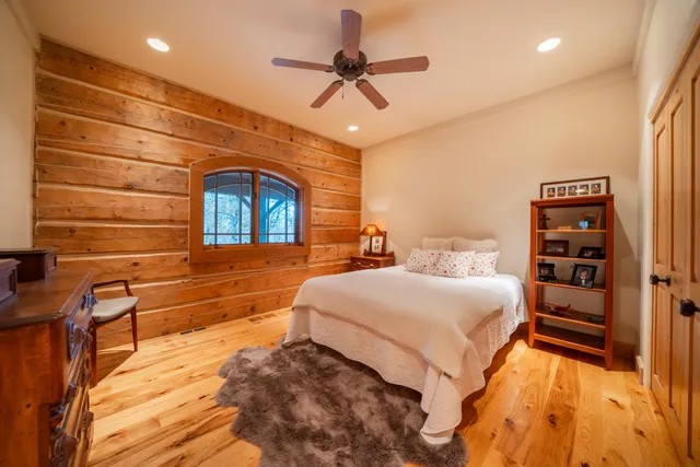 $1,900,000 | 15900 El Camino Robles Road, Redding, CA 96001