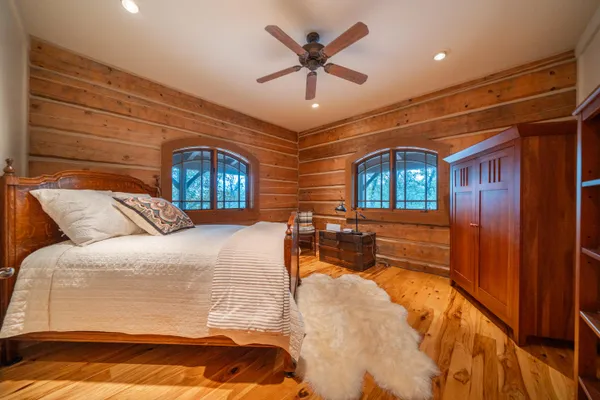 $1,900,000 | 15900 El Camino Robles Road, Redding, CA 96001