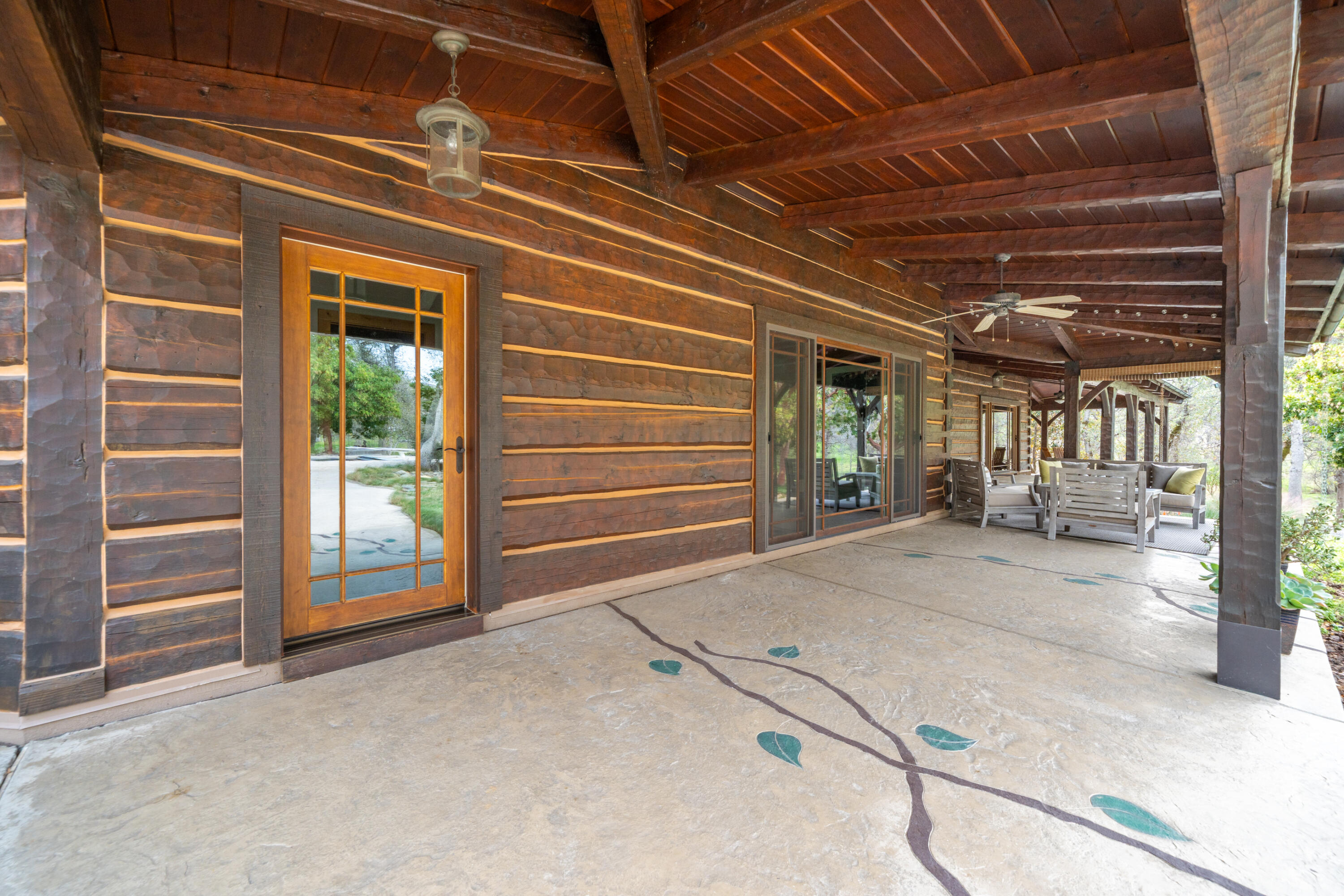 15900 El Camino Robles Road Redding, CA 96001 - Photo 51 of 116 a view of a room with wooden floor