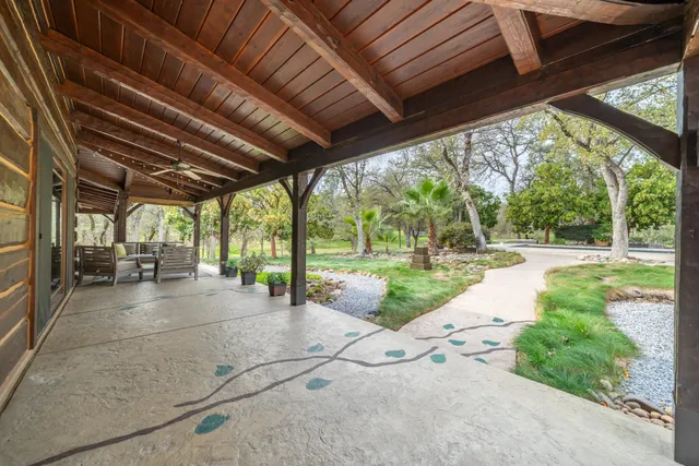 $1,900,000 | 15900 El Camino Robles Road, Redding, CA 96001