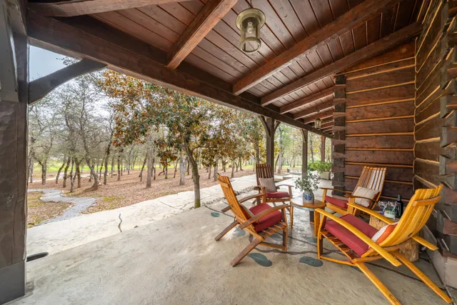$1,900,000 | 15900 El Camino Robles Road, Redding, CA 96001