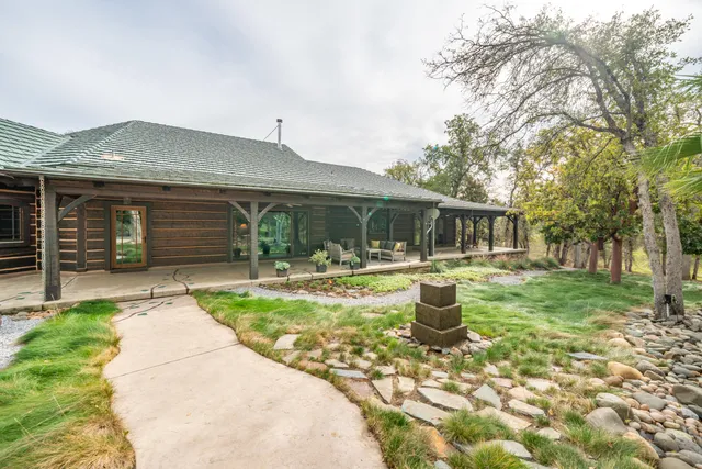$1,900,000 | 15900 El Camino Robles Road, Redding, CA 96001