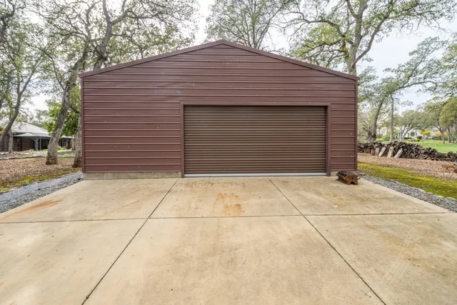 $1,900,000 | 15900 El Camino Robles Road, Redding, CA 96001