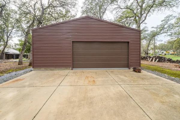 $1,900,000 | 15900 El Camino Robles Road, Redding, CA 96001