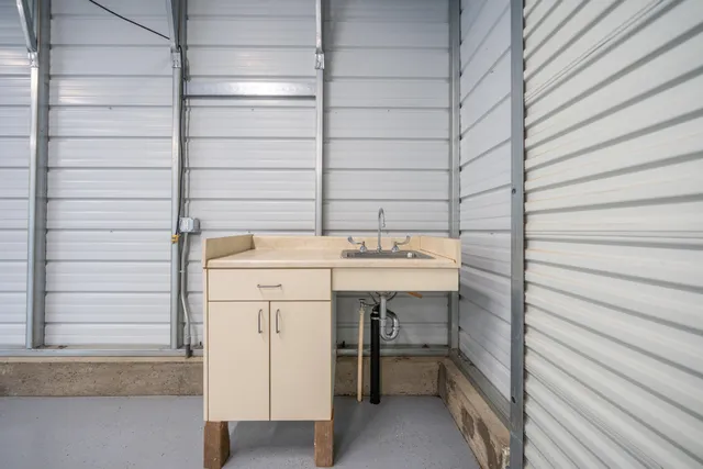 $1,900,000 | 15900 El Camino Robles Road, Redding, CA 96001