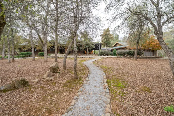 $1,900,000 | 15900 El Camino Robles Road, Redding, CA 96001