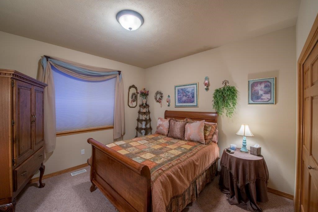 5909 Vista Ridge Lane Spokane, WA 99217 - Photo 11 of 20 Gallery Image 11