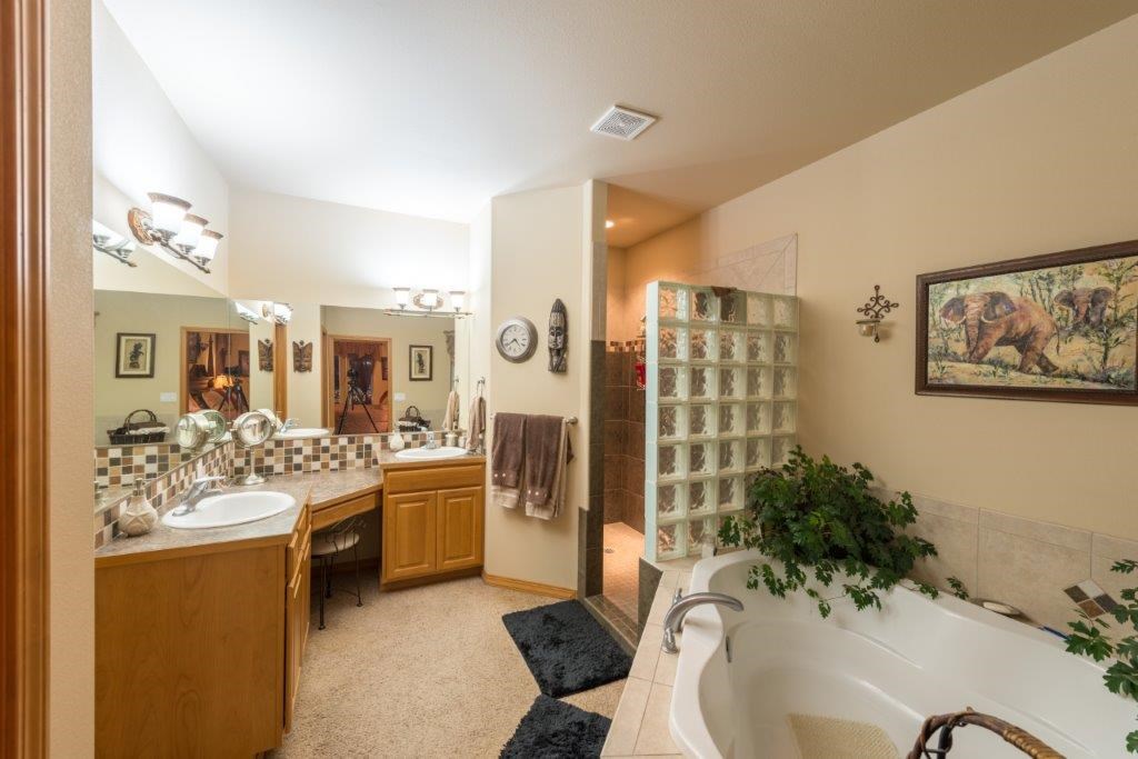 5909 Vista Ridge Lane Spokane, WA 99217 - Photo 16 of 20 Gallery Image 16
