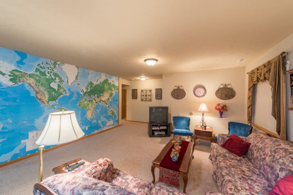 5909 Vista Ridge Lane Spokane, WA 99217 - Photo 18 of 20 Gallery Image 18