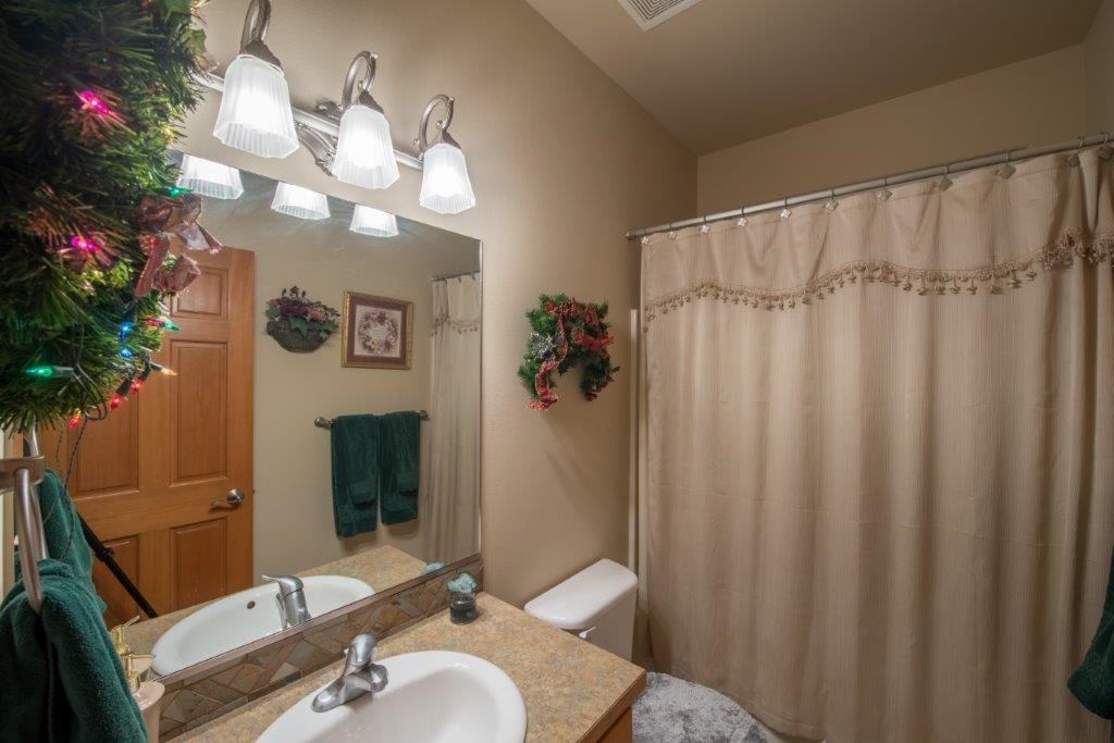 5909 Vista Ridge Lane Spokane, WA 99217 - Photo 10 of 20 Gallery Image 10