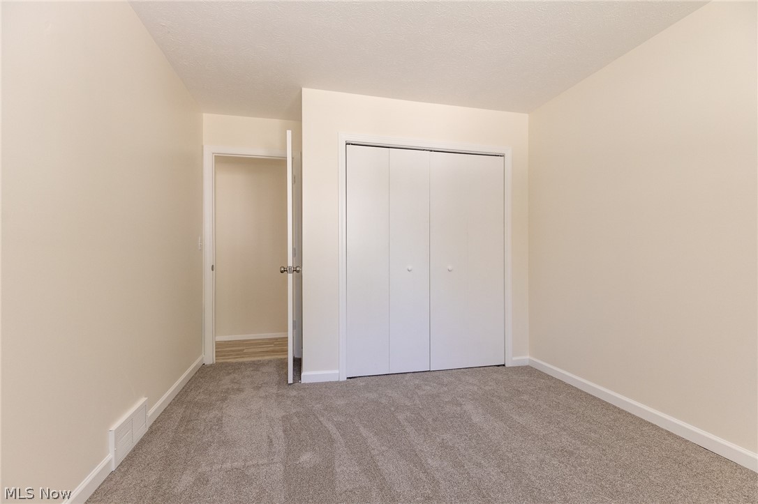 5258 Main Avenue North Ridgeville, OH 44039 - Photo 29 of 34