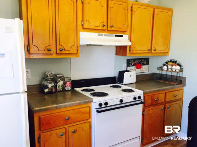 13926 Isle Of Pines Drive Foley, AL 36535 - Photo 5 of 37