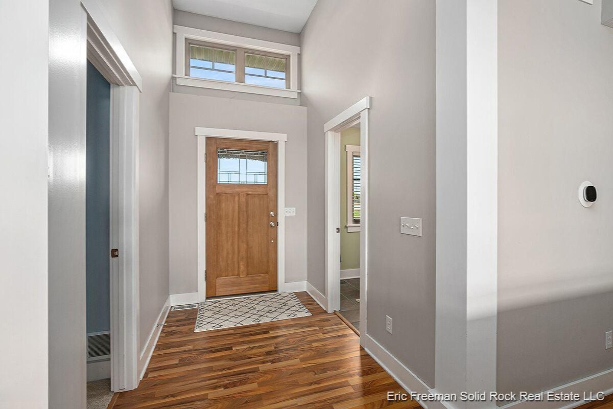 2662 Fillmore Street Jenison, MI 49428 - Photo 9 of 44 z6jBJ1uw
