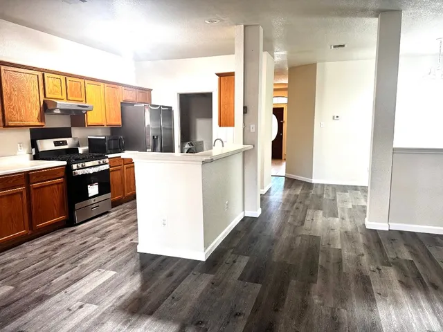 $2,050 | 1712 Darjeeling Drive, Pflugerville, TX 78660