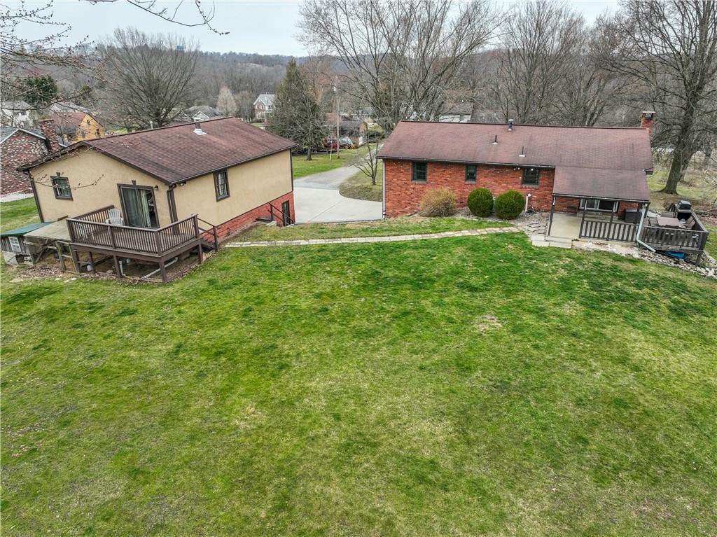 346 Hemlock Road Trafford, PA 15085 - Photo 3 of 25 Gallery Image 3
