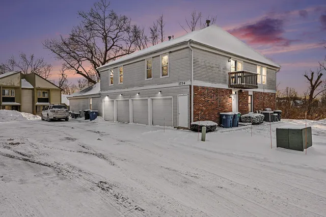 $139,900 | 1734 Valleywood Court, Unit 4, Portage, MI 49024