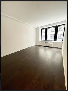 $4,795 | 100 Maiden Lane, Unit 1715 | Financial District