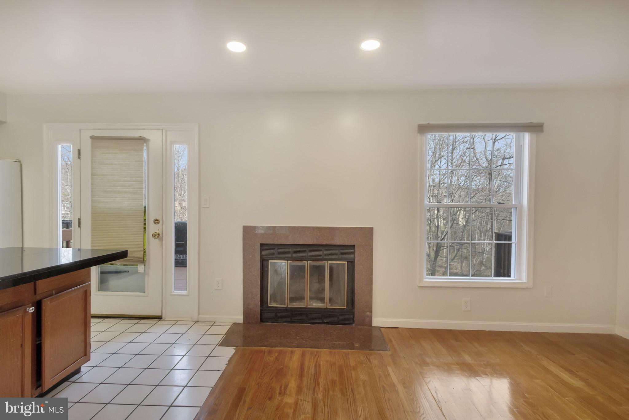 12218 Apache Tears Circle Laurel, MD 20708 - Photo 7 of 21 Gallery Image 7