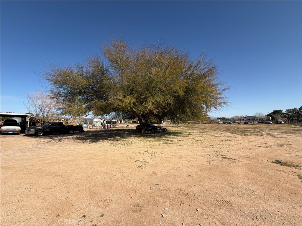 36633 Hidden River Road Hinkley, CA 92347 - Photo 7 of 19 a view of large space with a snow in the background