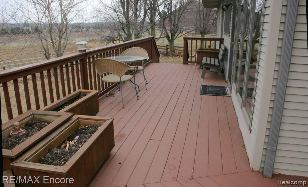 2594 Marathon Road Lapeer, MI 48446 - Photo 33 of 48 IMG_1208.jpg