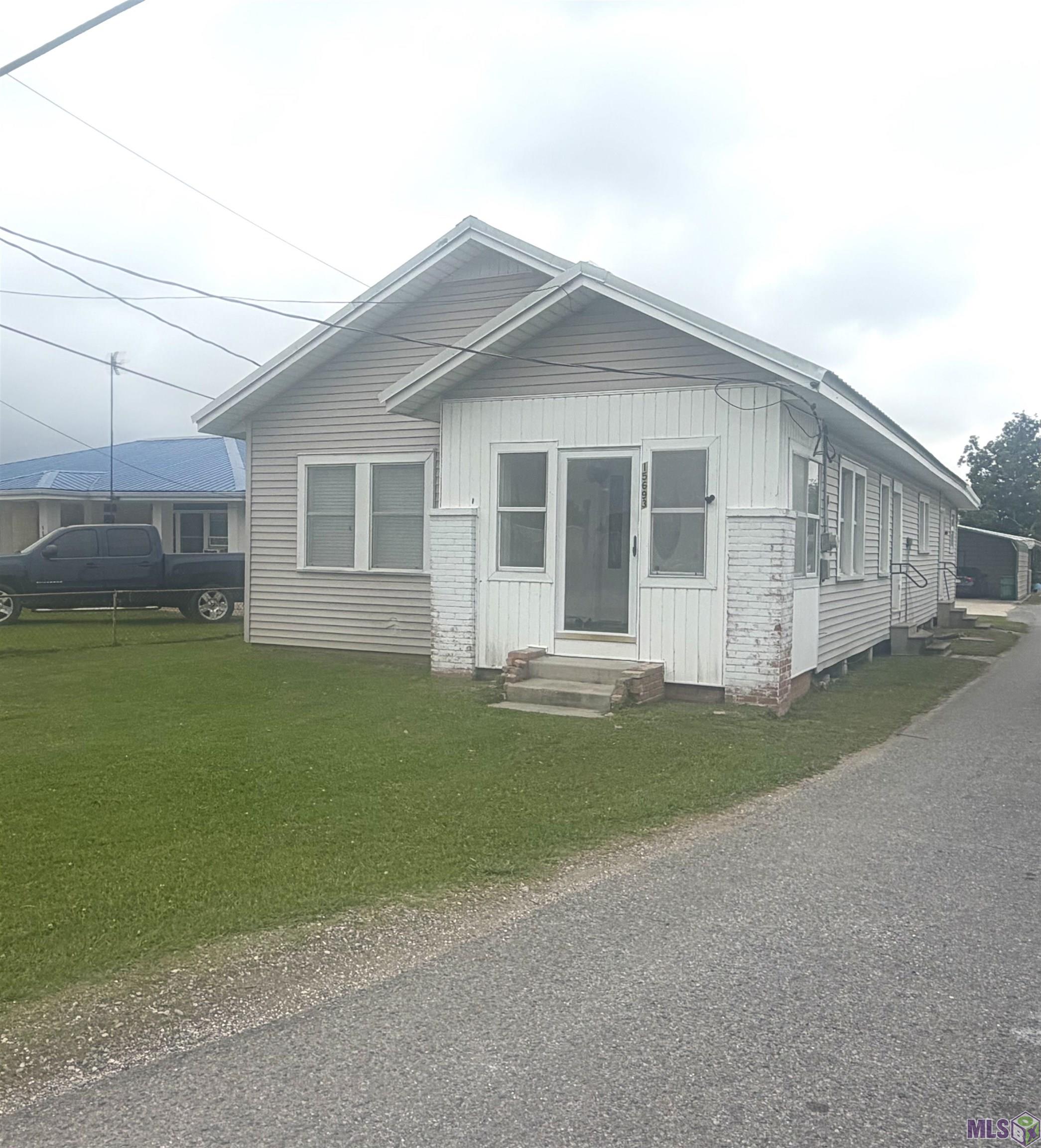 15693 East Main Street Cut Off, LA 70345 - Photo 1 of 30